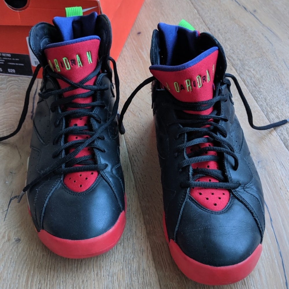 Nike Air Jordan 7 RETRO "MARVIN"